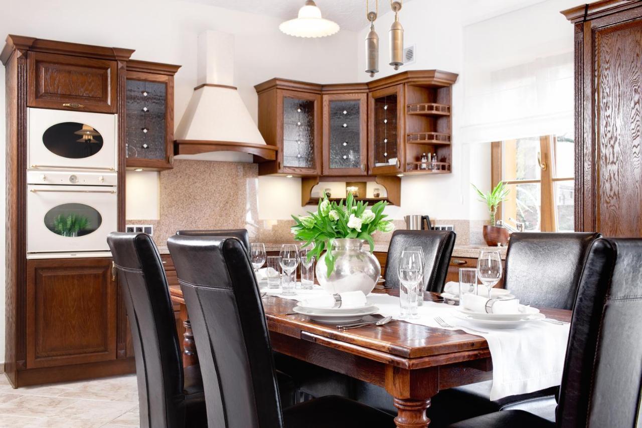 Constantia By Grape Hotel วรอตซวาฟ ภายนอก รูปภาพ